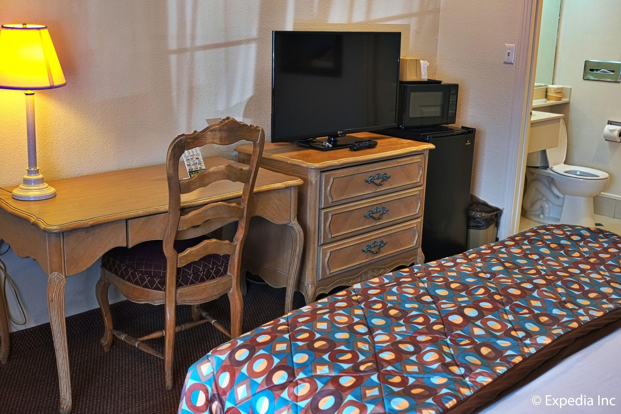 Anaheim Discovery Inn And Suites Exteriér fotografie