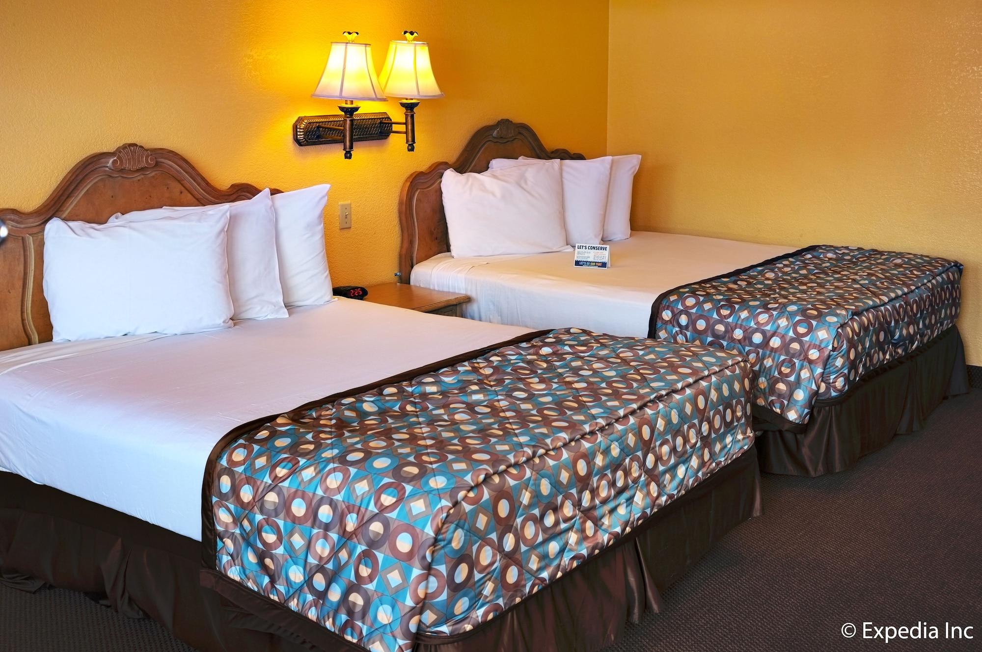 Anaheim Discovery Inn And Suites Exteriér fotografie