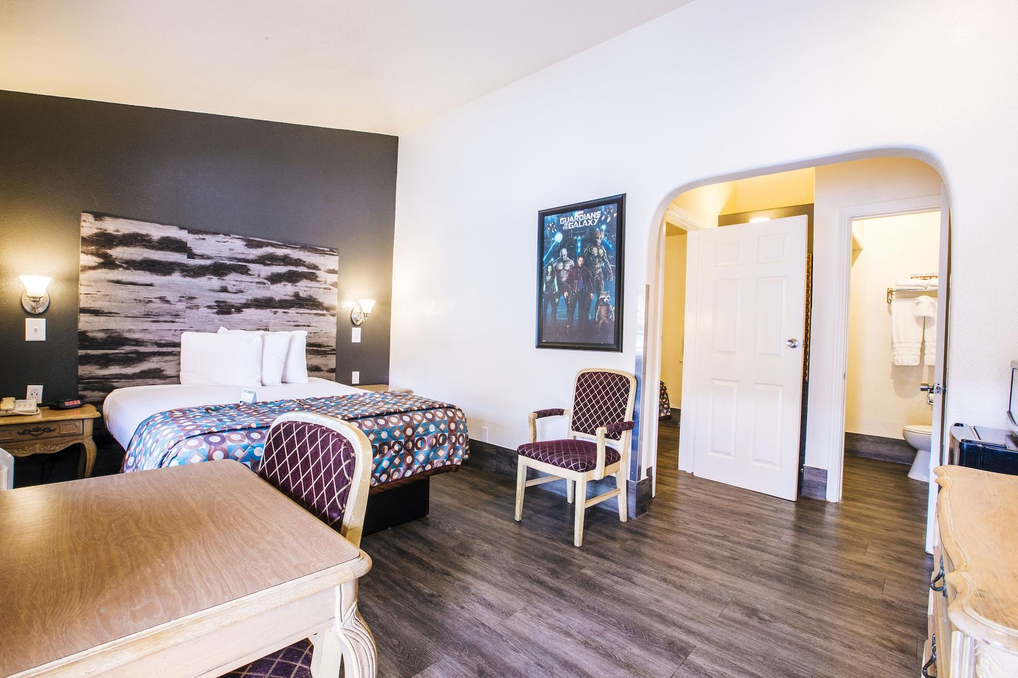 Anaheim Discovery Inn And Suites Exteriér fotografie